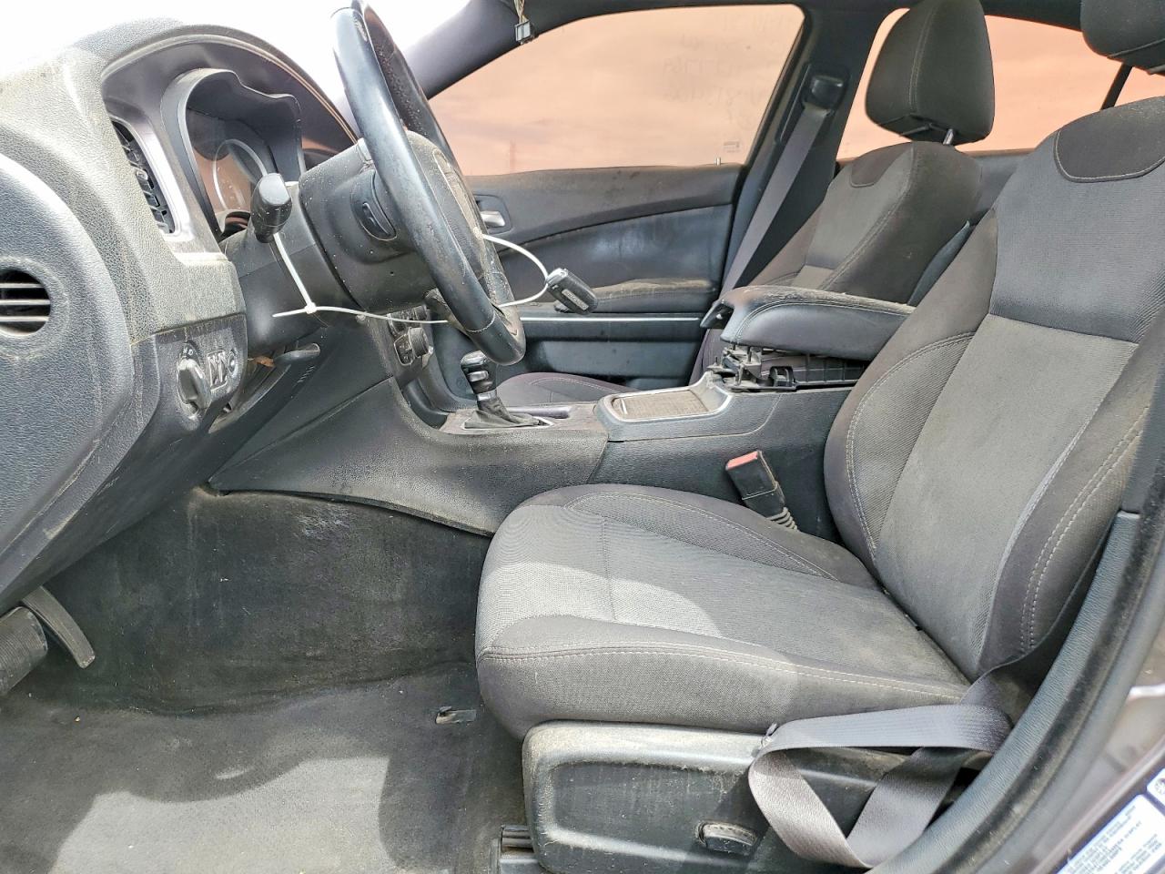 Dodge Charger Se