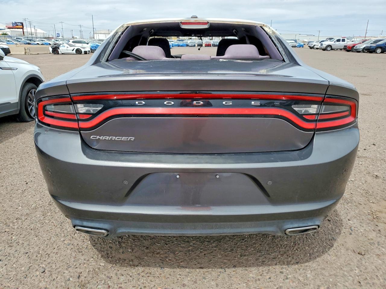Dodge Charger Se