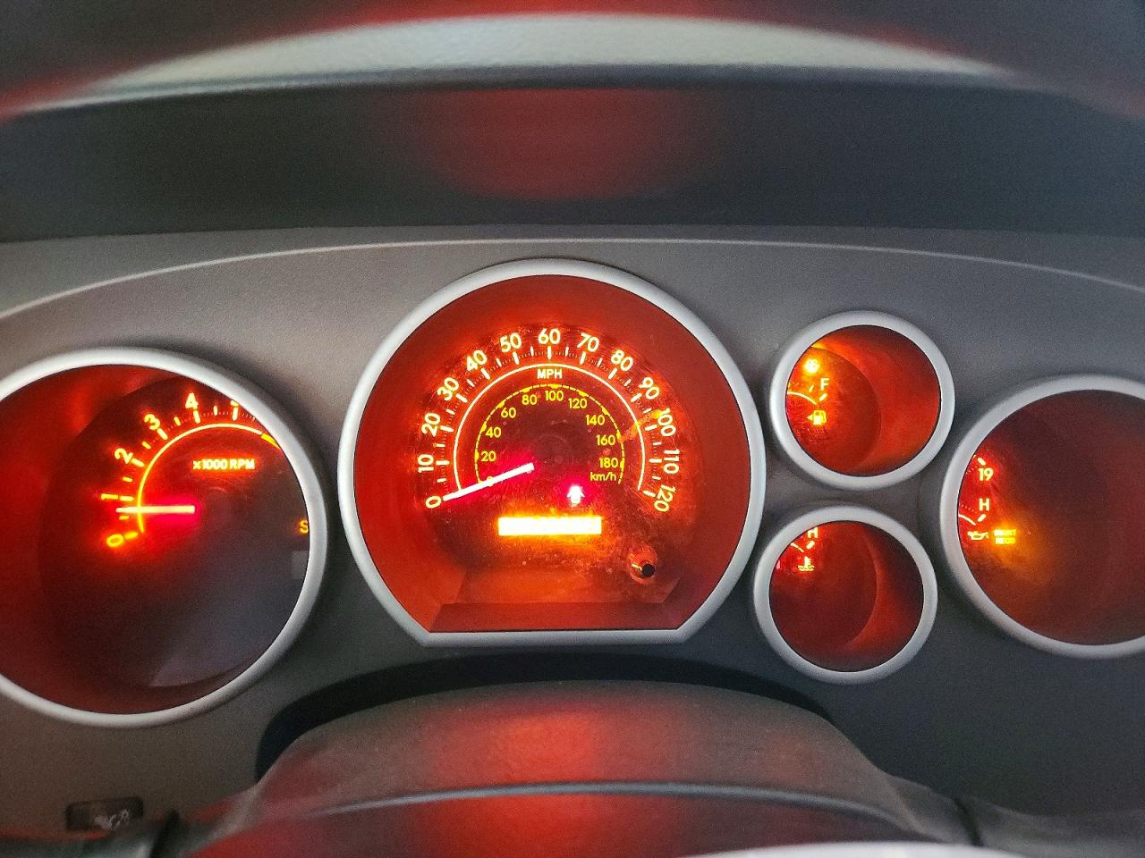 Toyota Tundra Crewmax Sr5