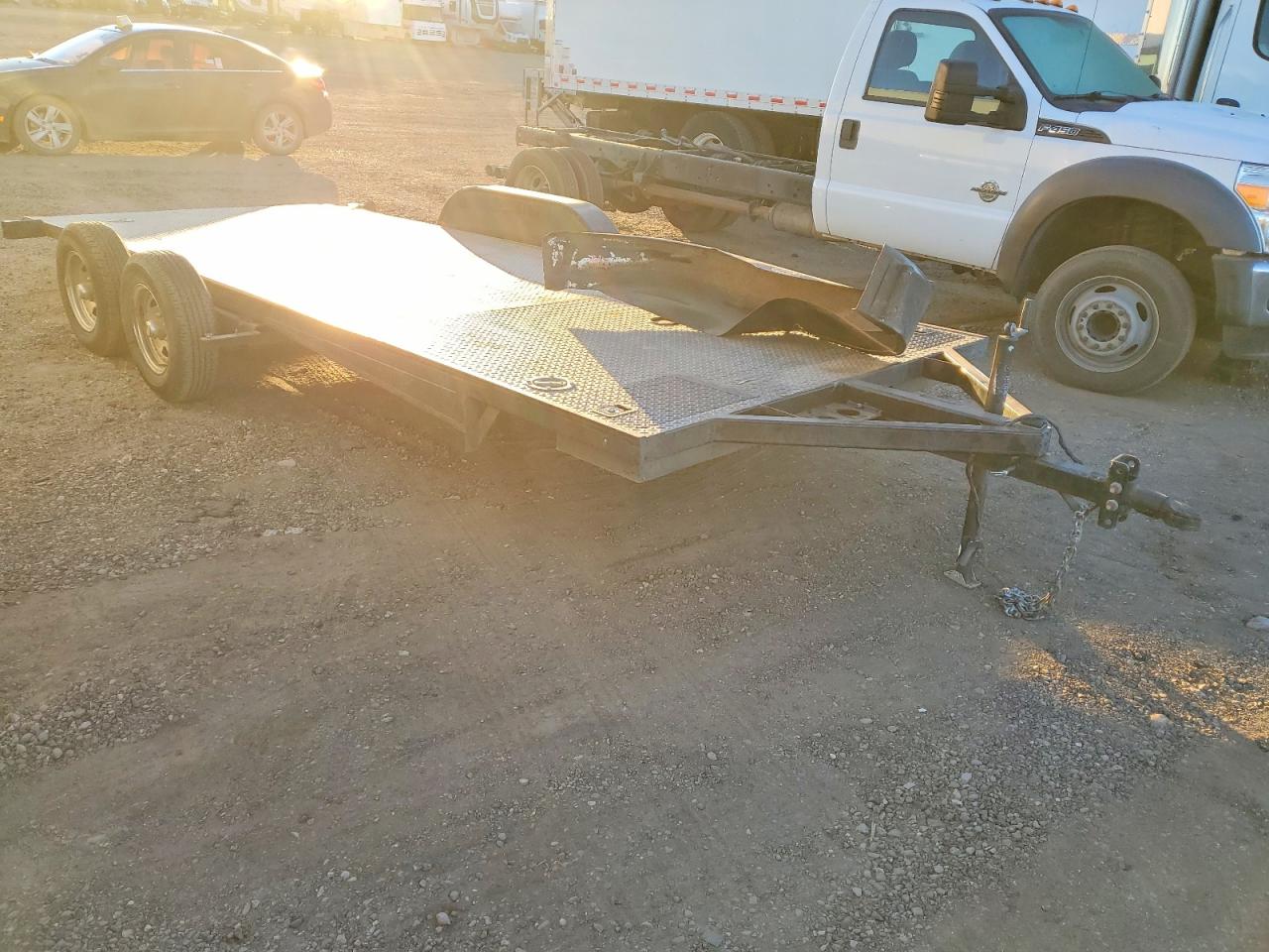 Salvage Trlr Trailer Image