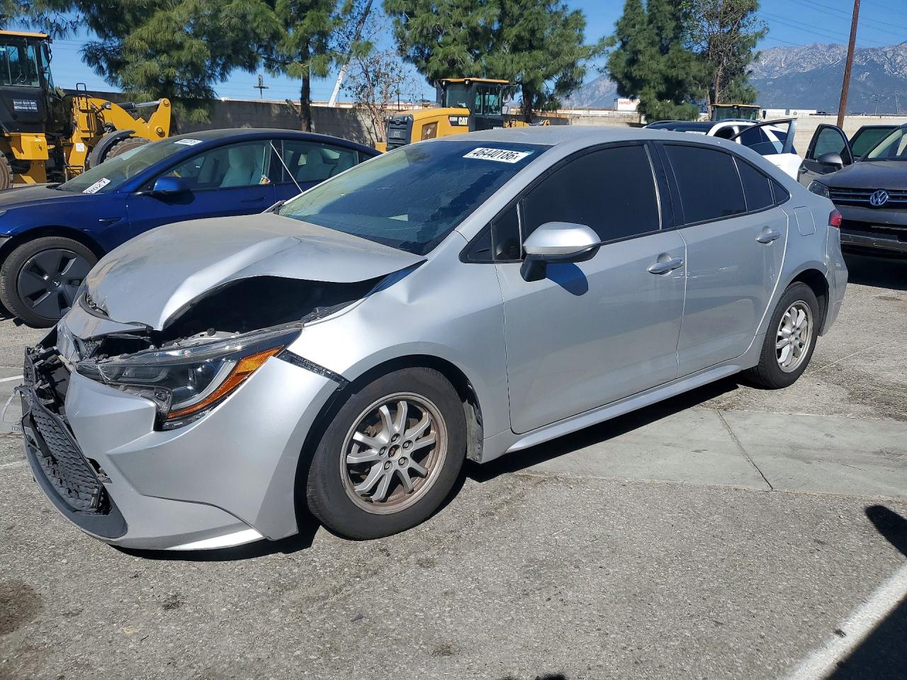 Salvage Toyota Corolla Image