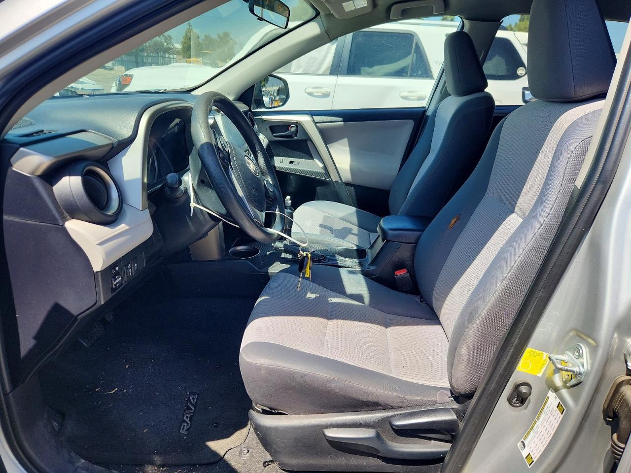 Toyota RAV4 Le