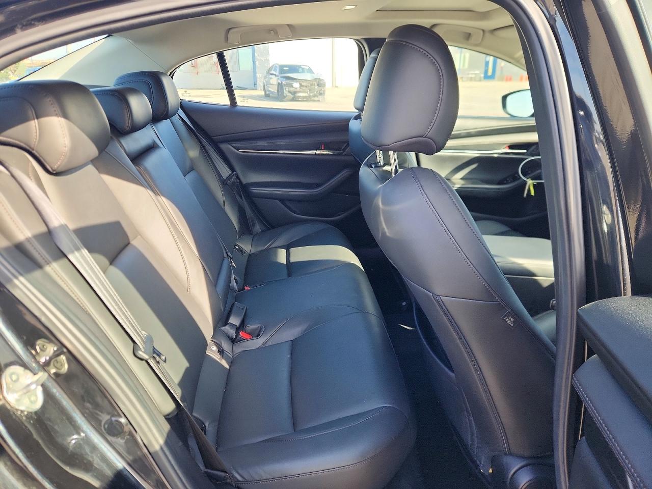 Mazda 3 Preferred