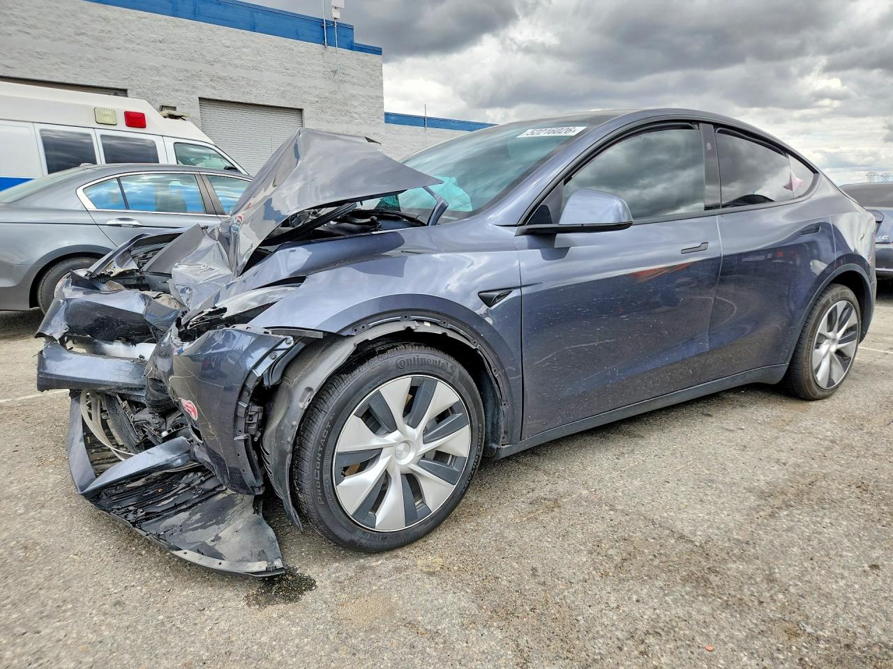 Salvage Tesla Model Y Image