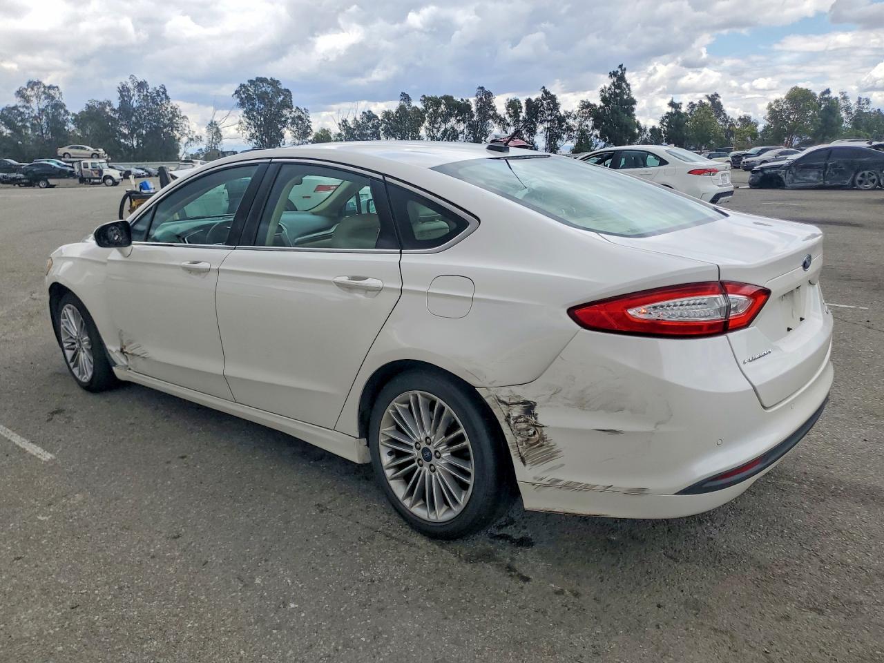 Ford Fusion Se