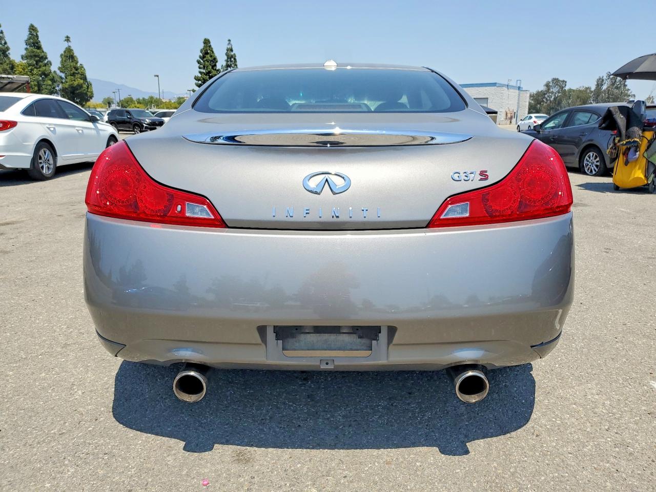 INFINITI G37 Coupe Base