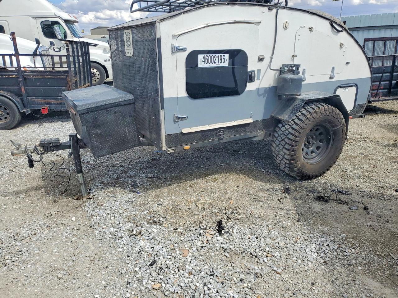 Unkn Trailr