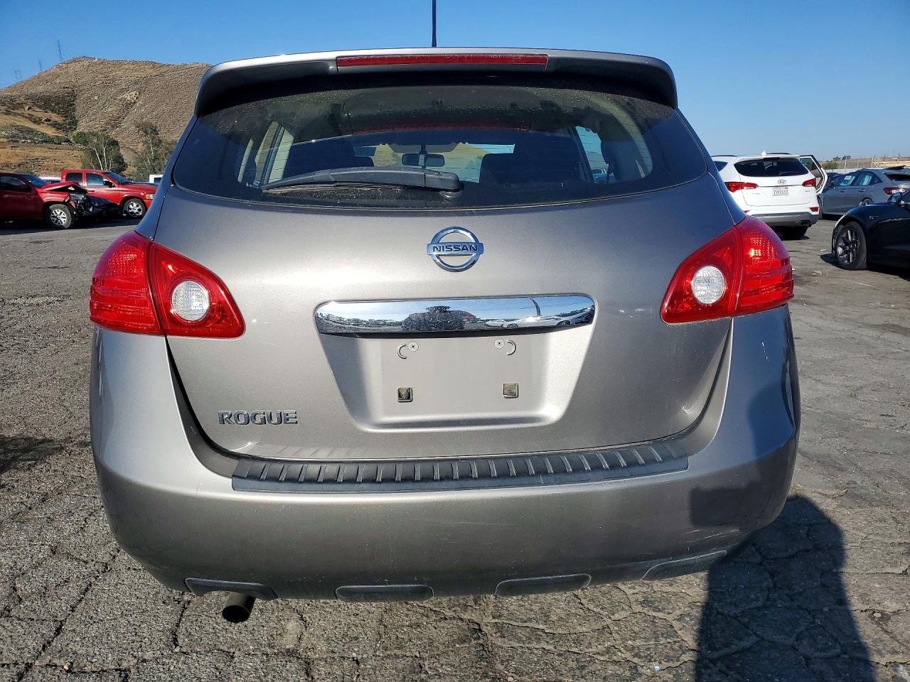 Nissan Rogue S