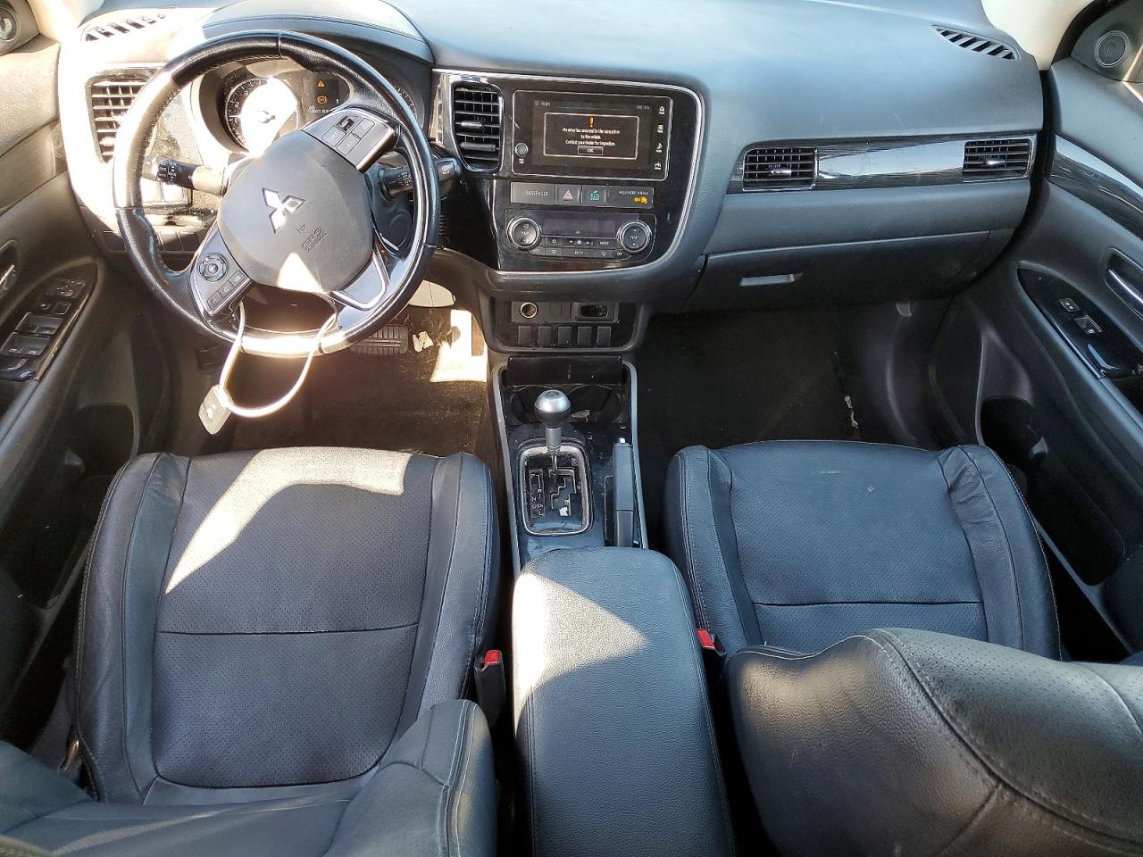 Mitsubishi Outlander Se