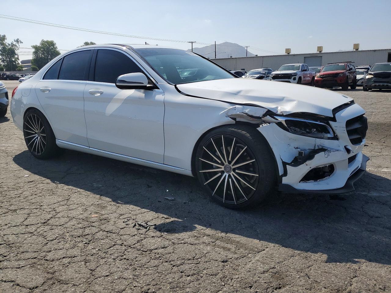 Mercedes-Benz C-Class 300