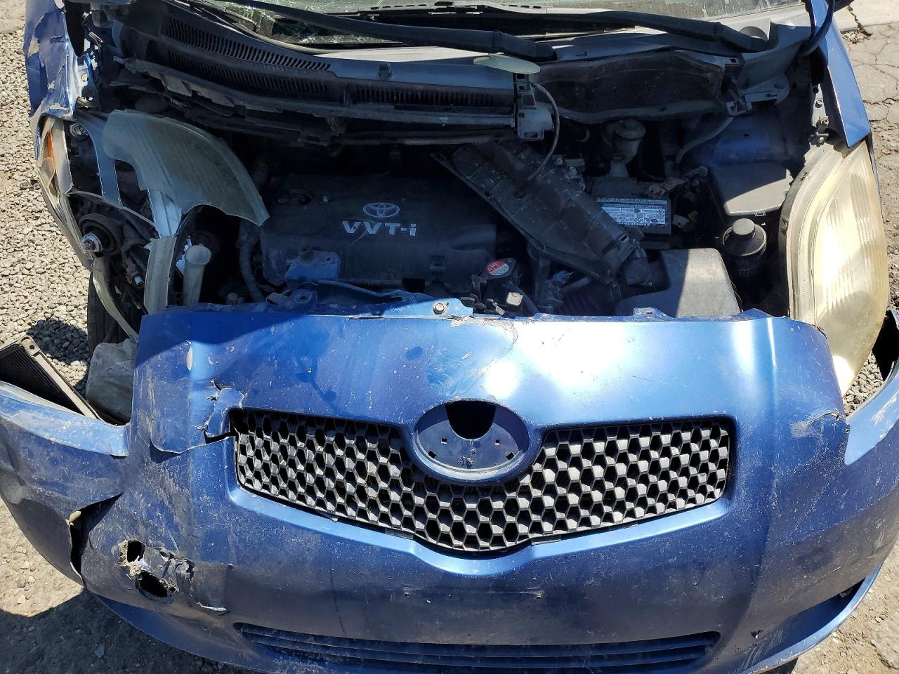 Toyota Yaris Base