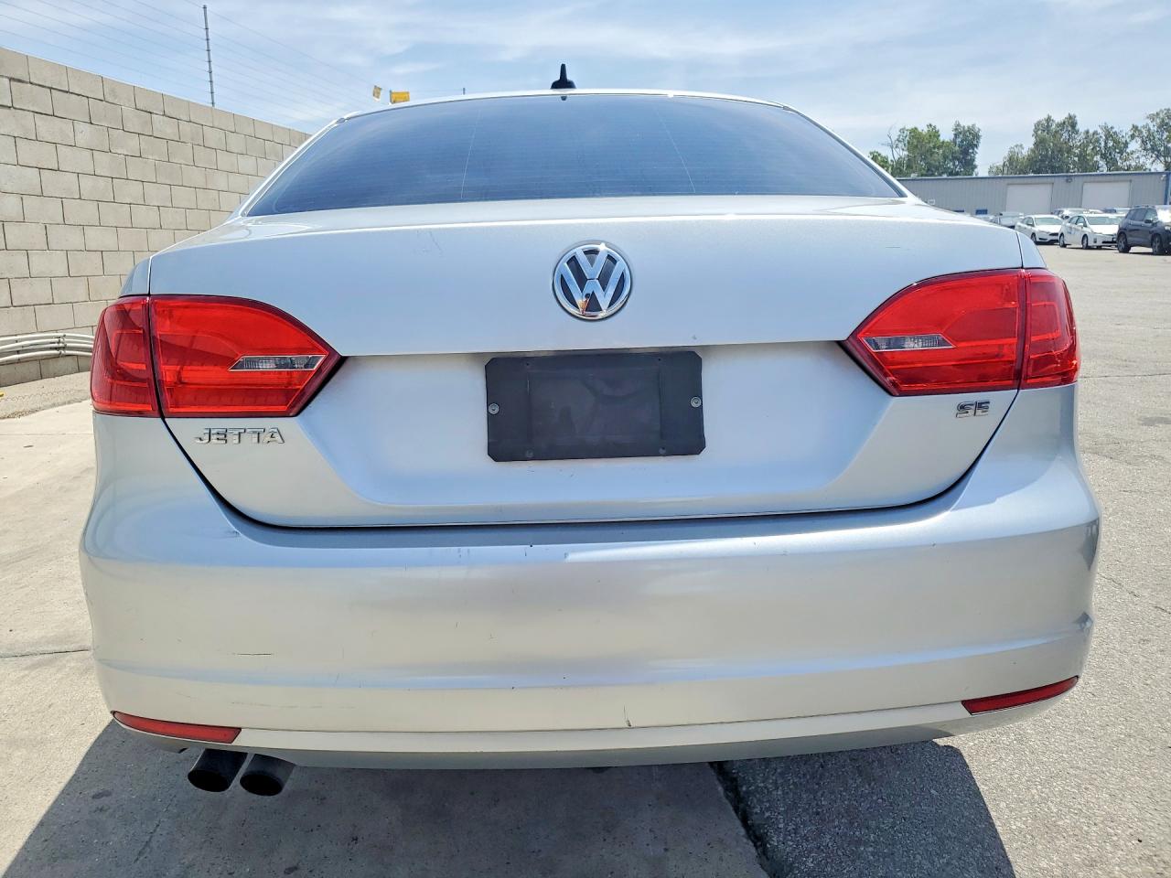 Volkswagen Jetta Se