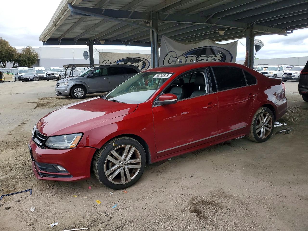 Salvage Volkswagen Jetta Image