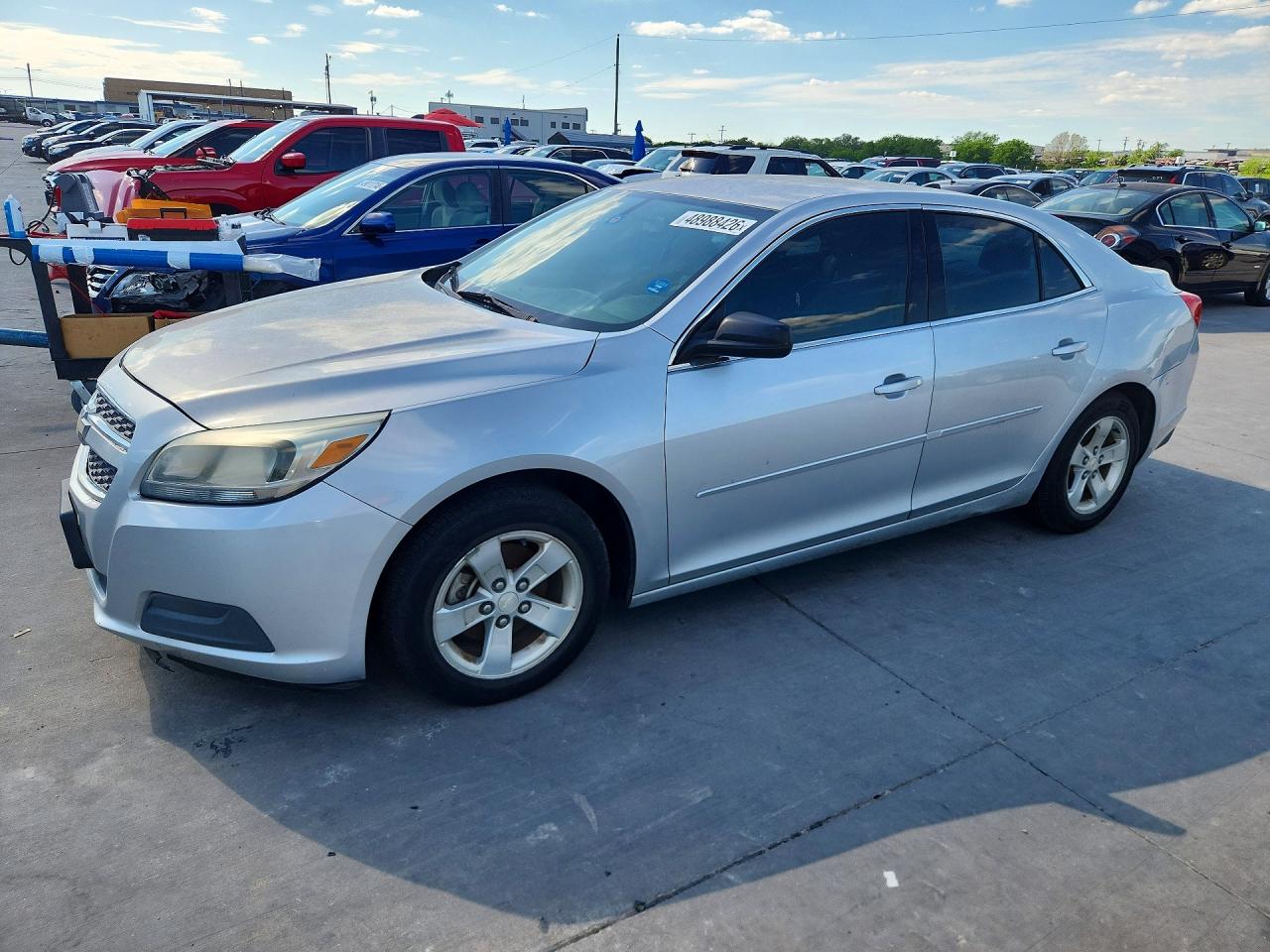 Salvage Chevrolet Malibu Image