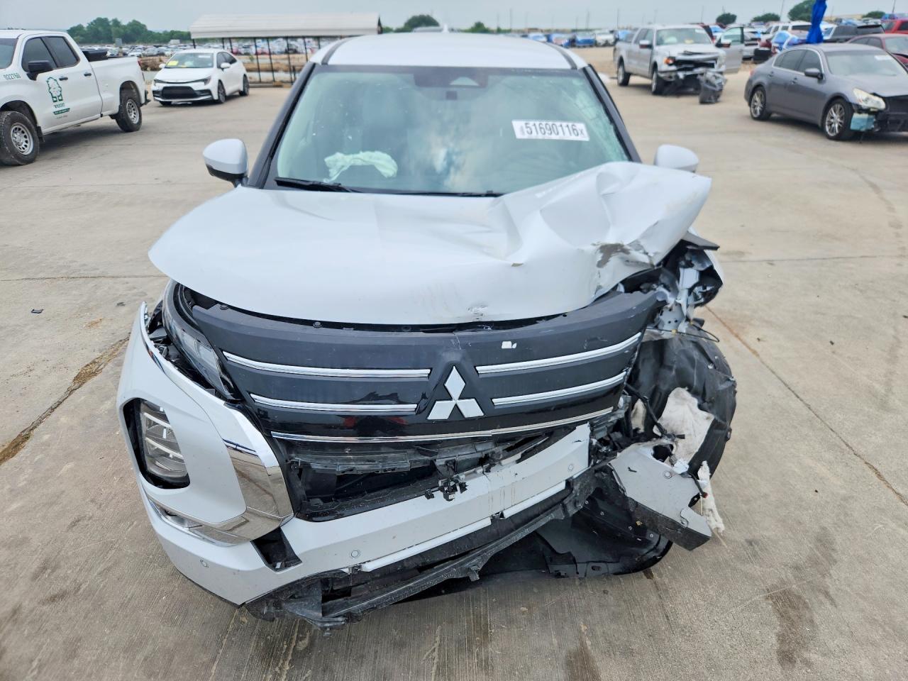 Mitsubishi Outlander Se