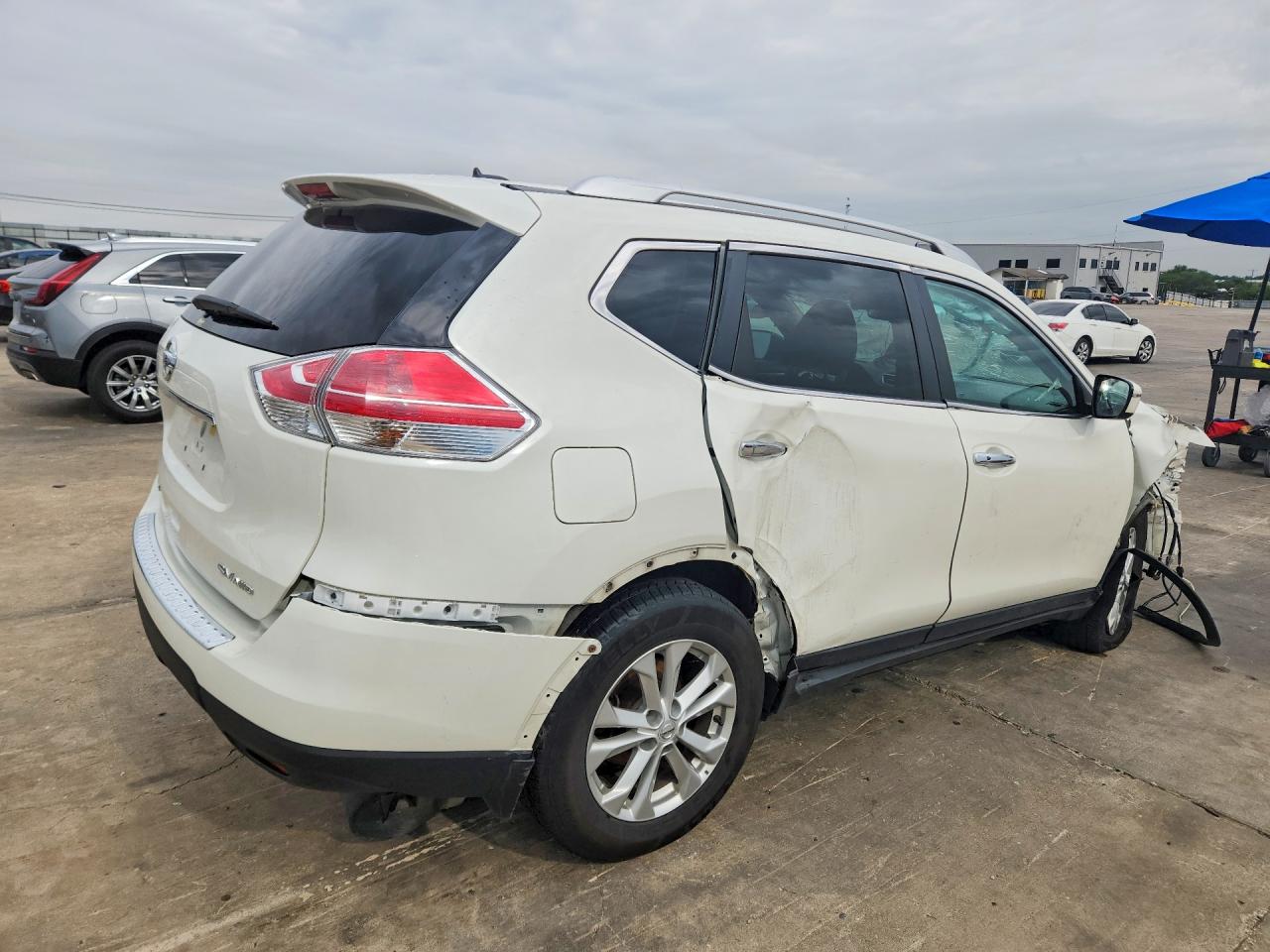 Nissan Rogue Sv