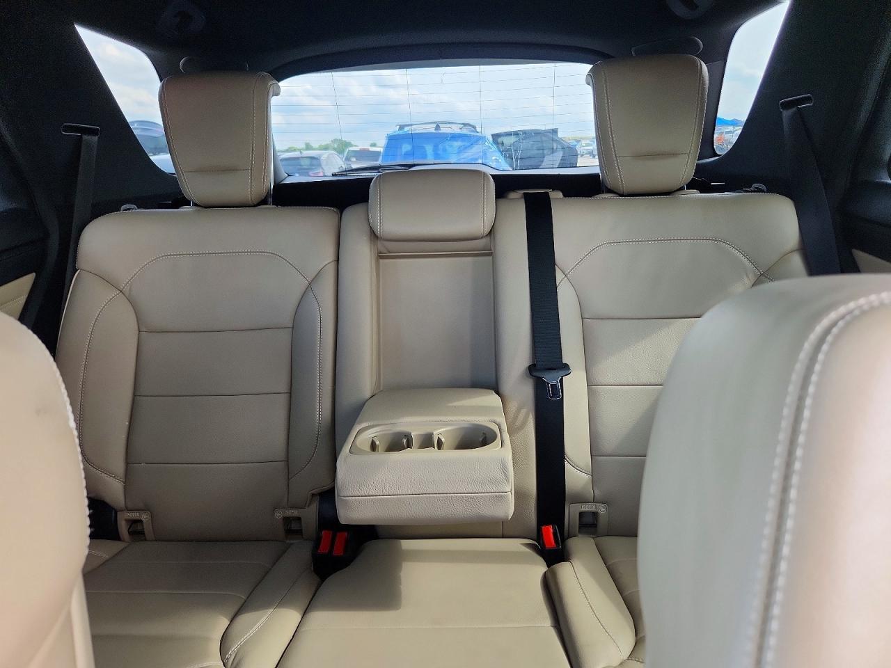 Mercedes-Benz M-Class 550 4matic