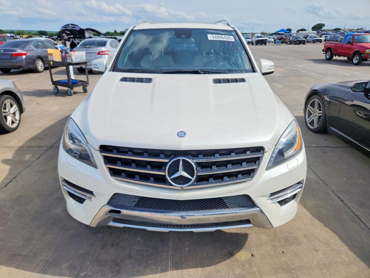 Mercedes-Benz M-Class 550 4matic