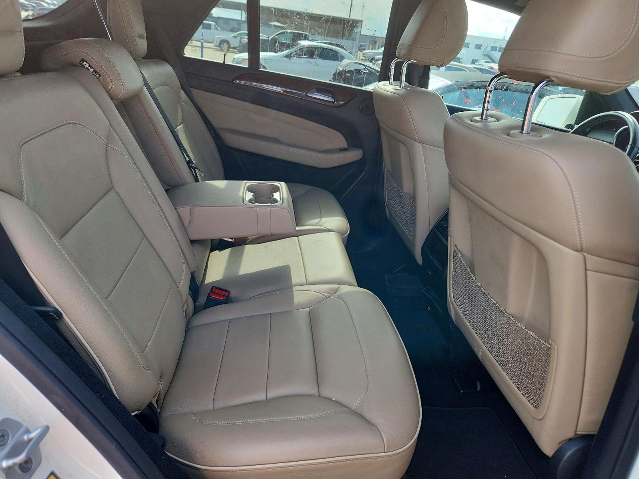 Mercedes-Benz M-Class 550 4matic