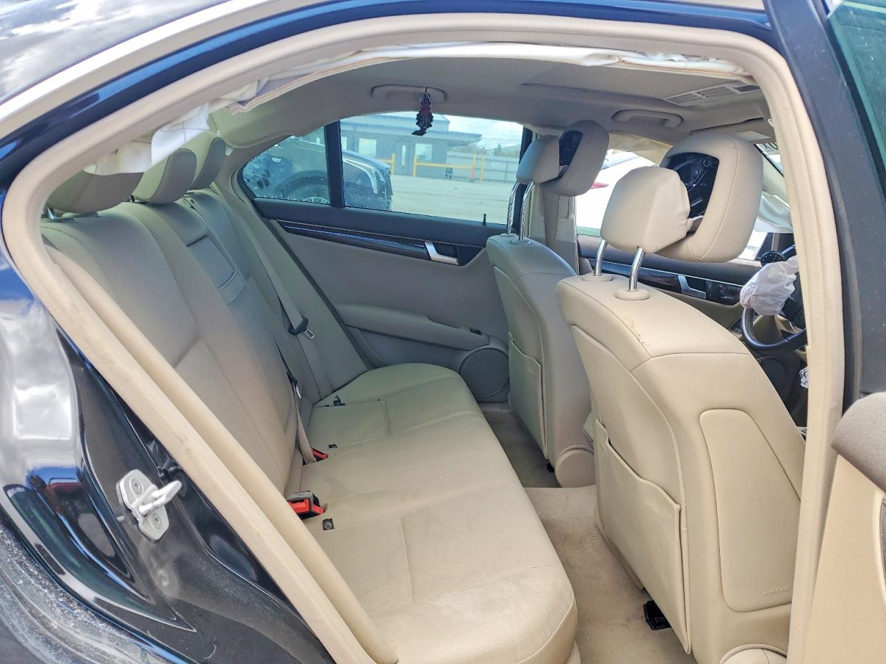 Mercedes-Benz C-Class 250