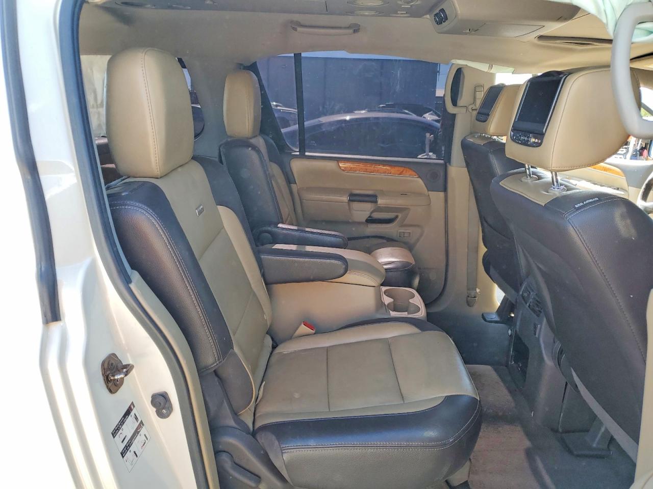 Nissan Armada