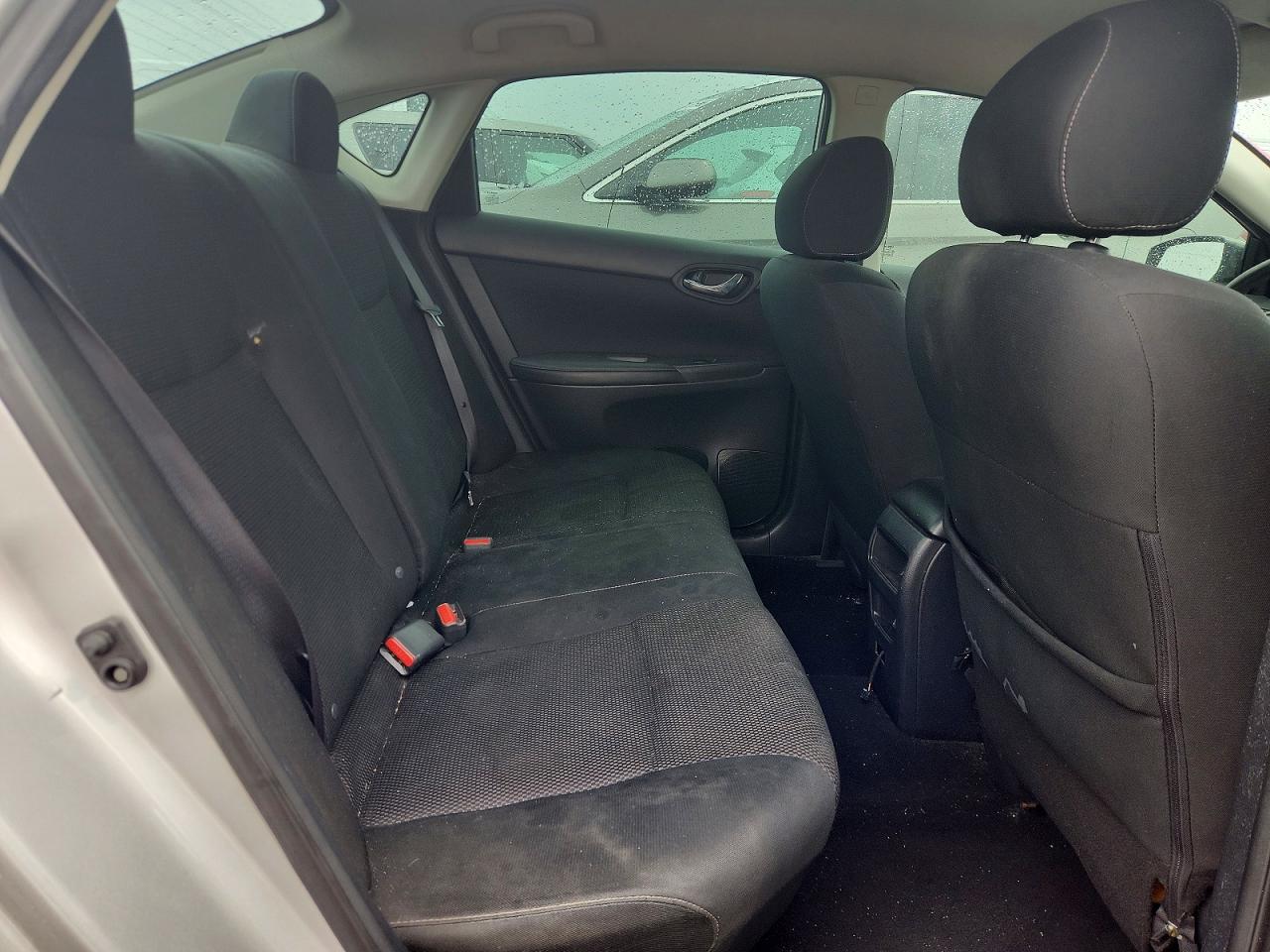 Nissan Sentra S