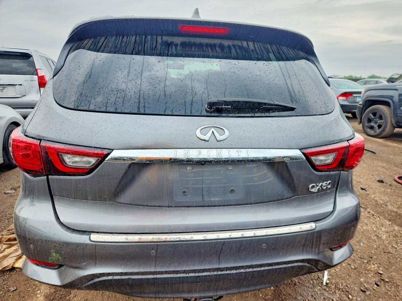 INFINITI Qx Luxe