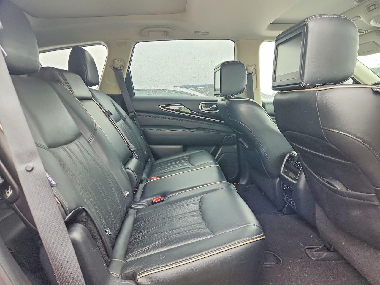 INFINITI Qx Luxe