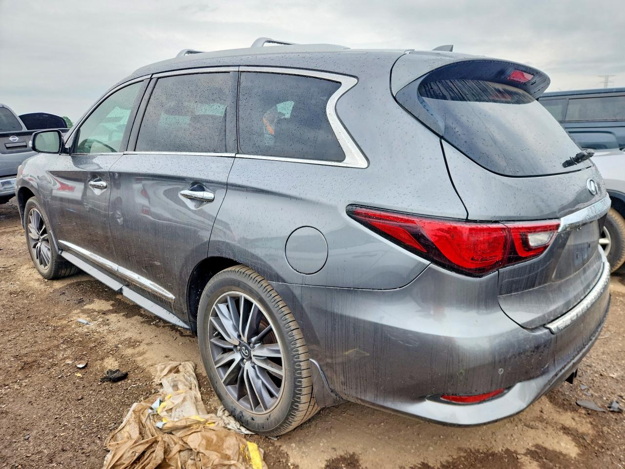 INFINITI Qx Luxe