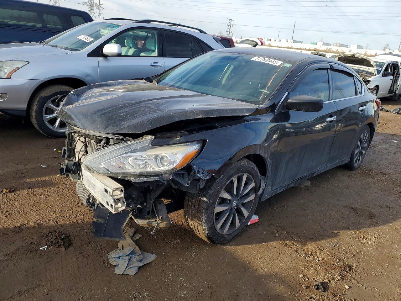Salvage Nissan Altima Image