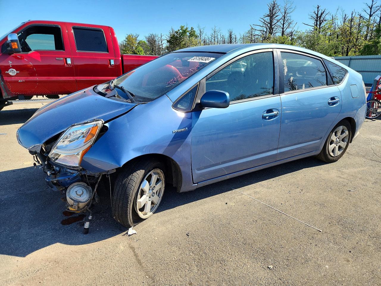 Salvage Toyota Prius Image