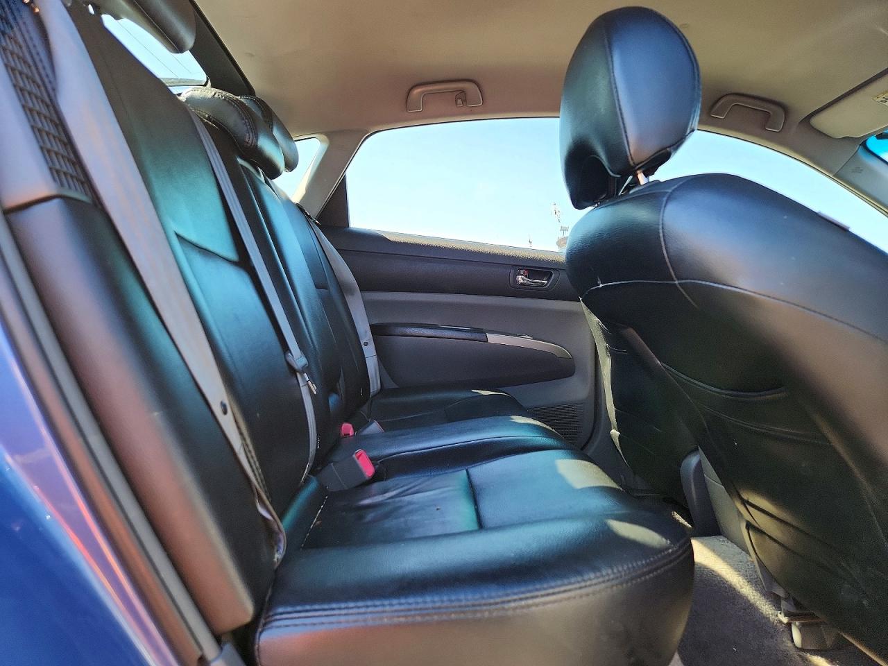 Toyota Prius Base
