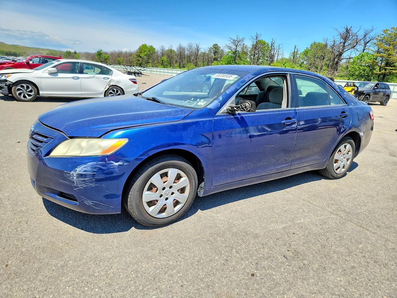 Salvage Toyota Camry Image
