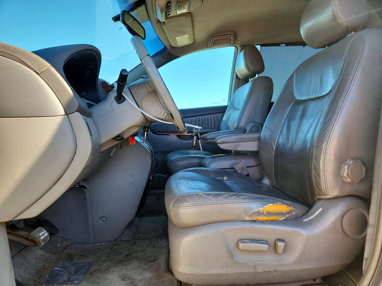 Toyota Sienna Xle 7 Passenger