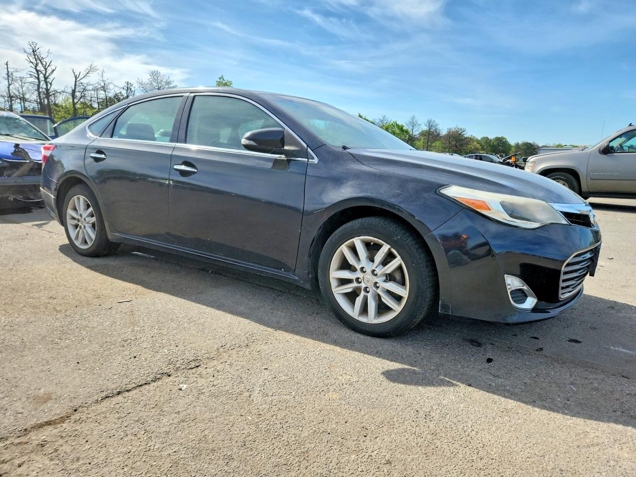Toyota Avalon Xle Premium