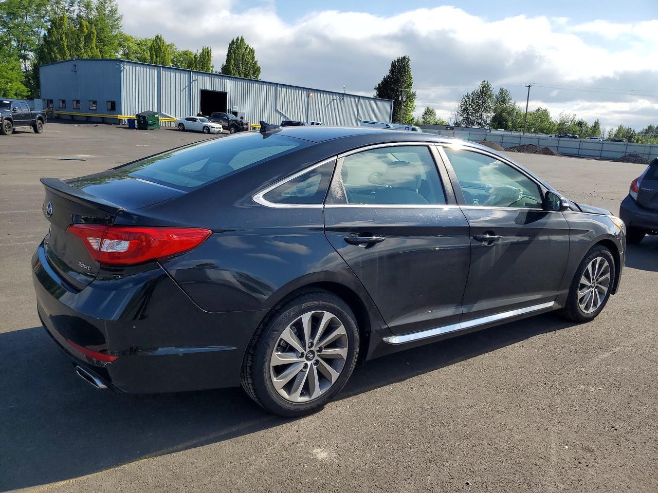 Hyundai SONATA Sport