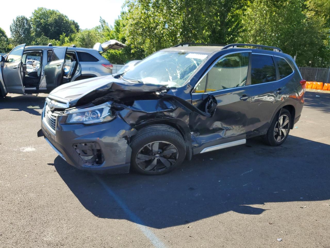 Salvage Subaru Forester Image