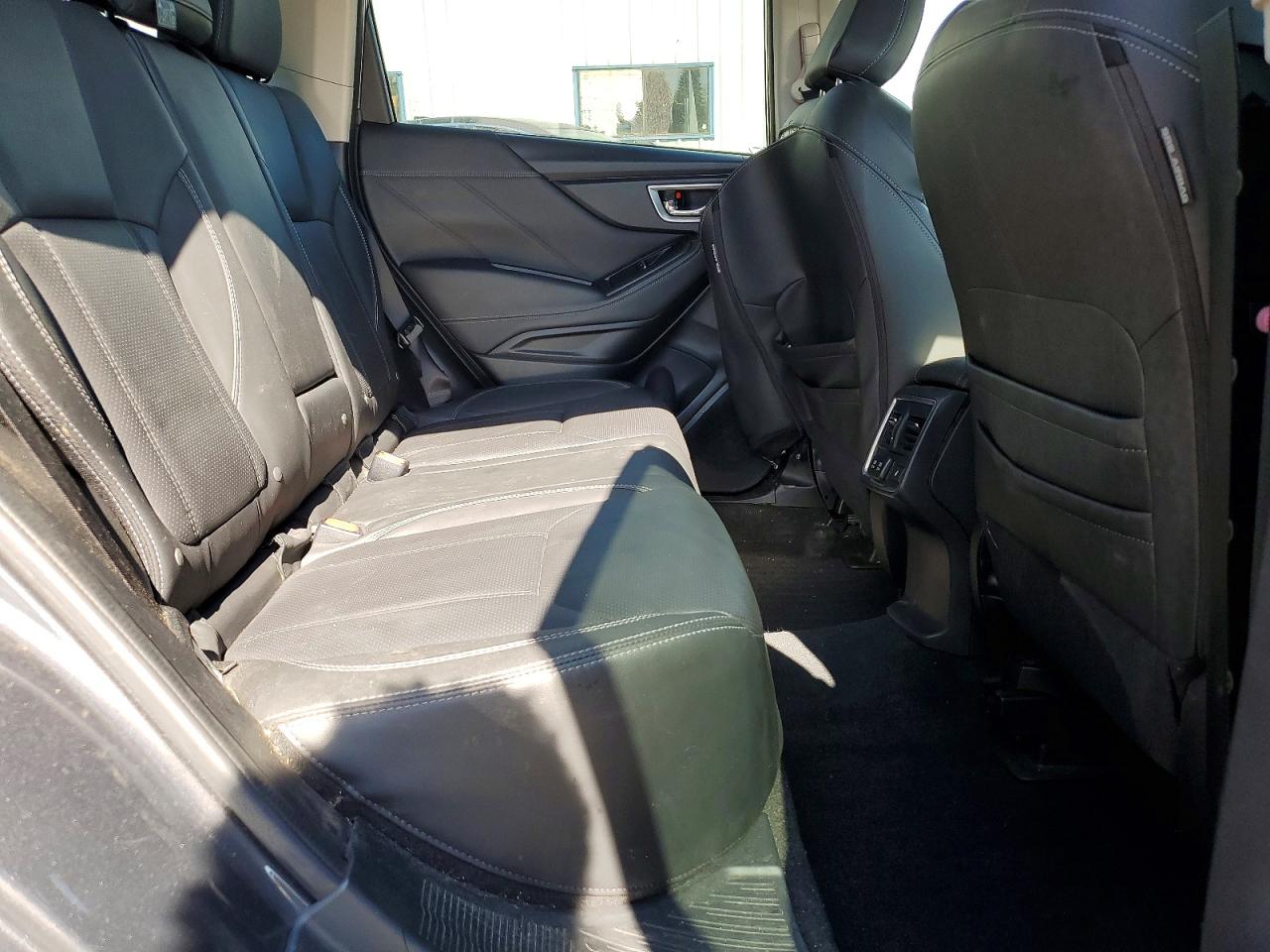 Subaru Forester Touring