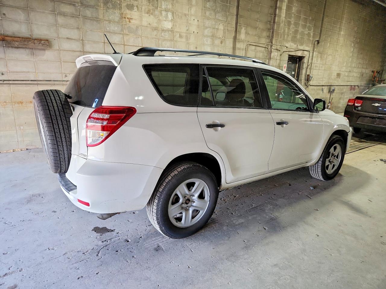 Toyota RAV4 Base
