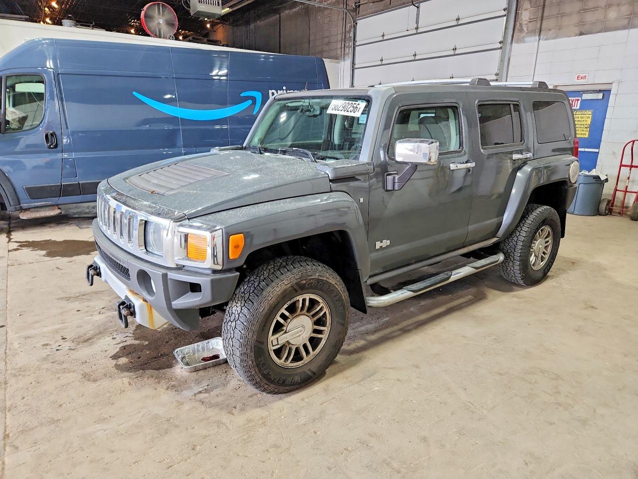Salvage HUMMER H3 Image