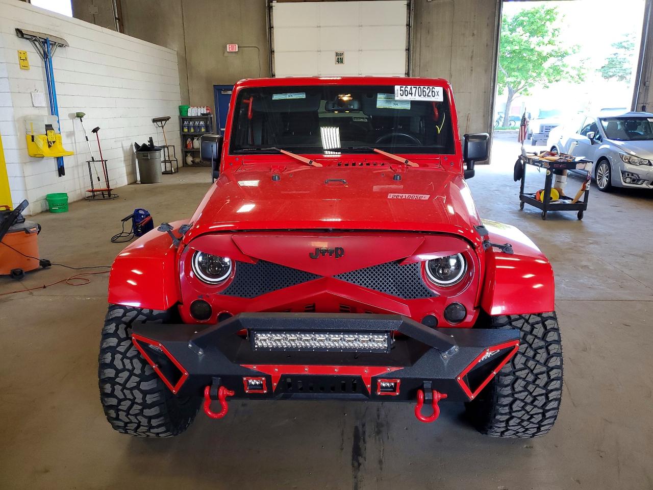 Jeep Wrangler Sahara