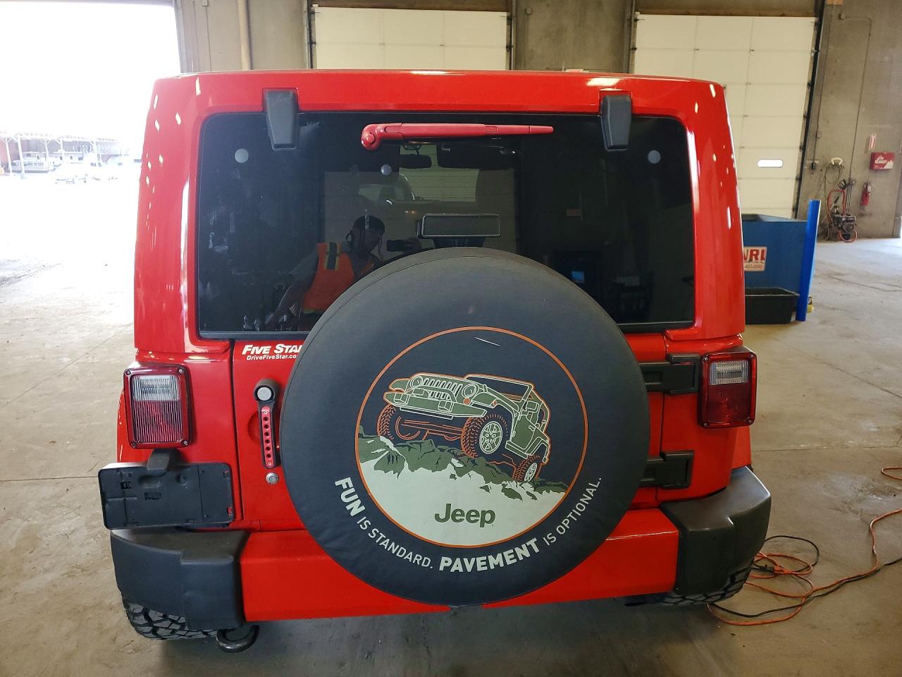 Jeep Wrangler Sahara