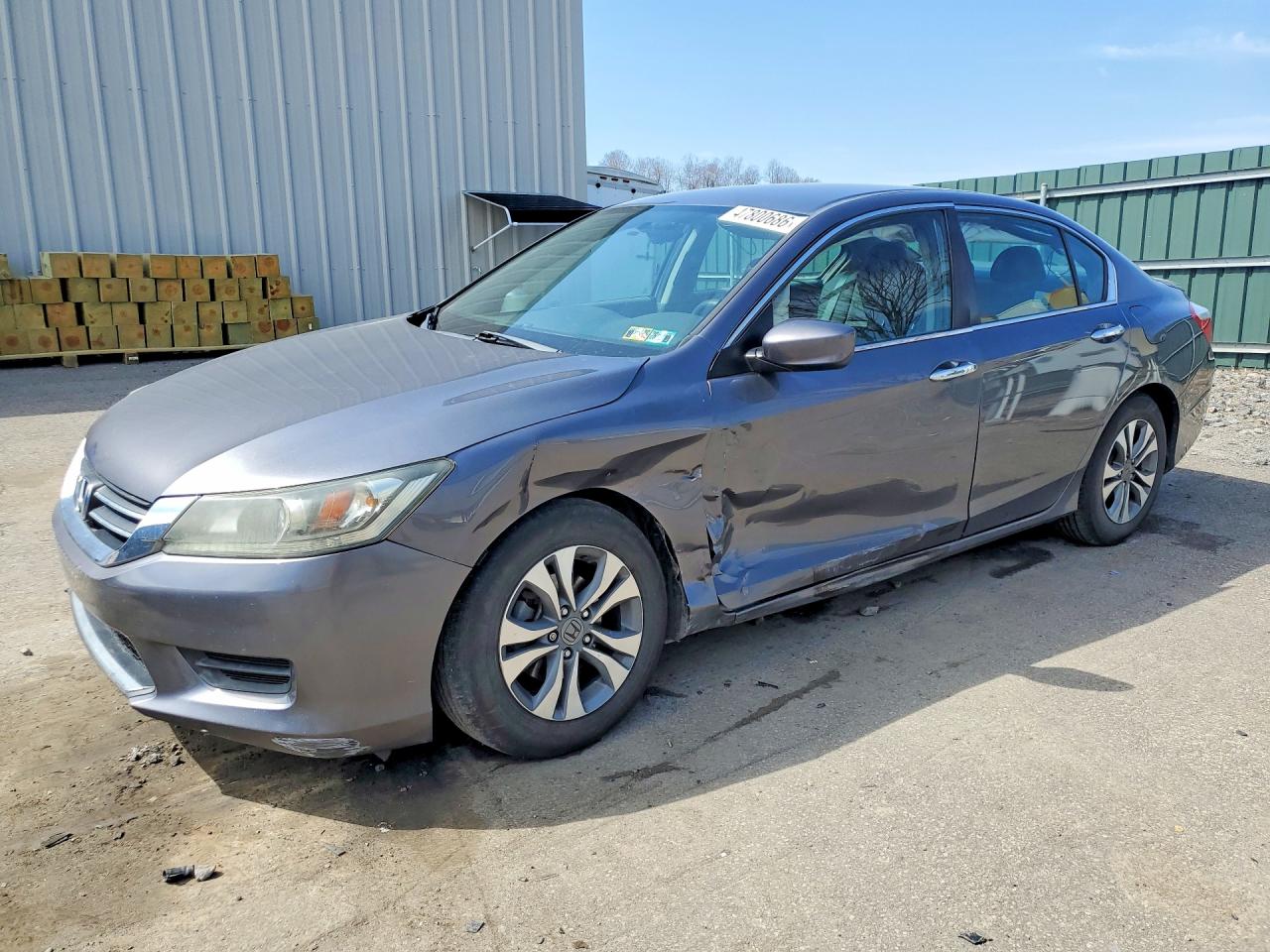 Salvage Honda Accord Image