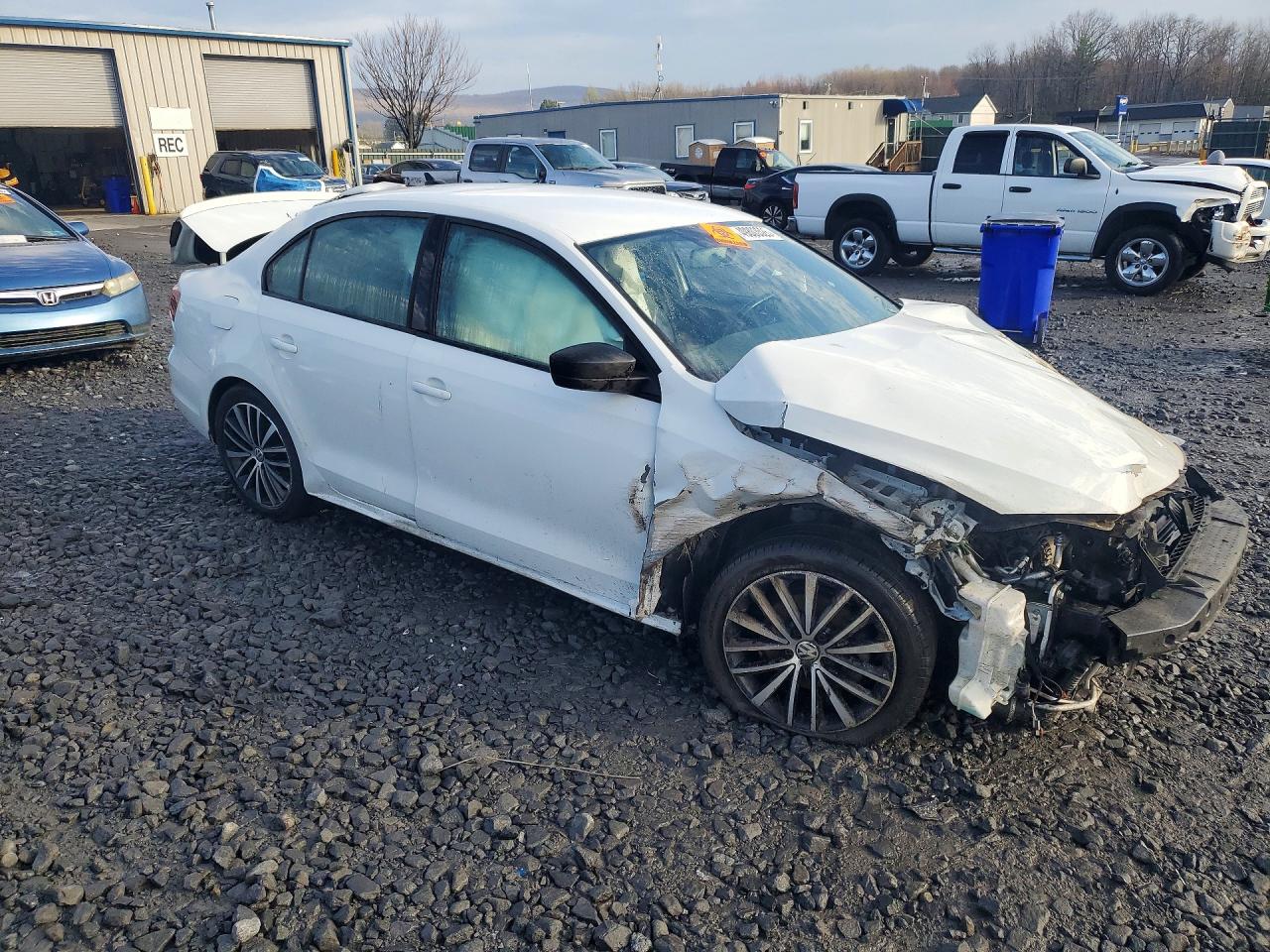 Volkswagen Jetta Sport