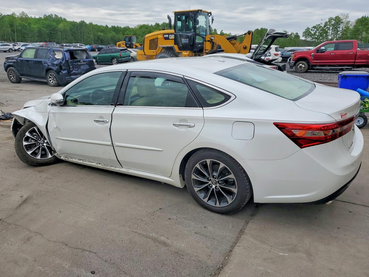 Toyota Avalon Xle Premium