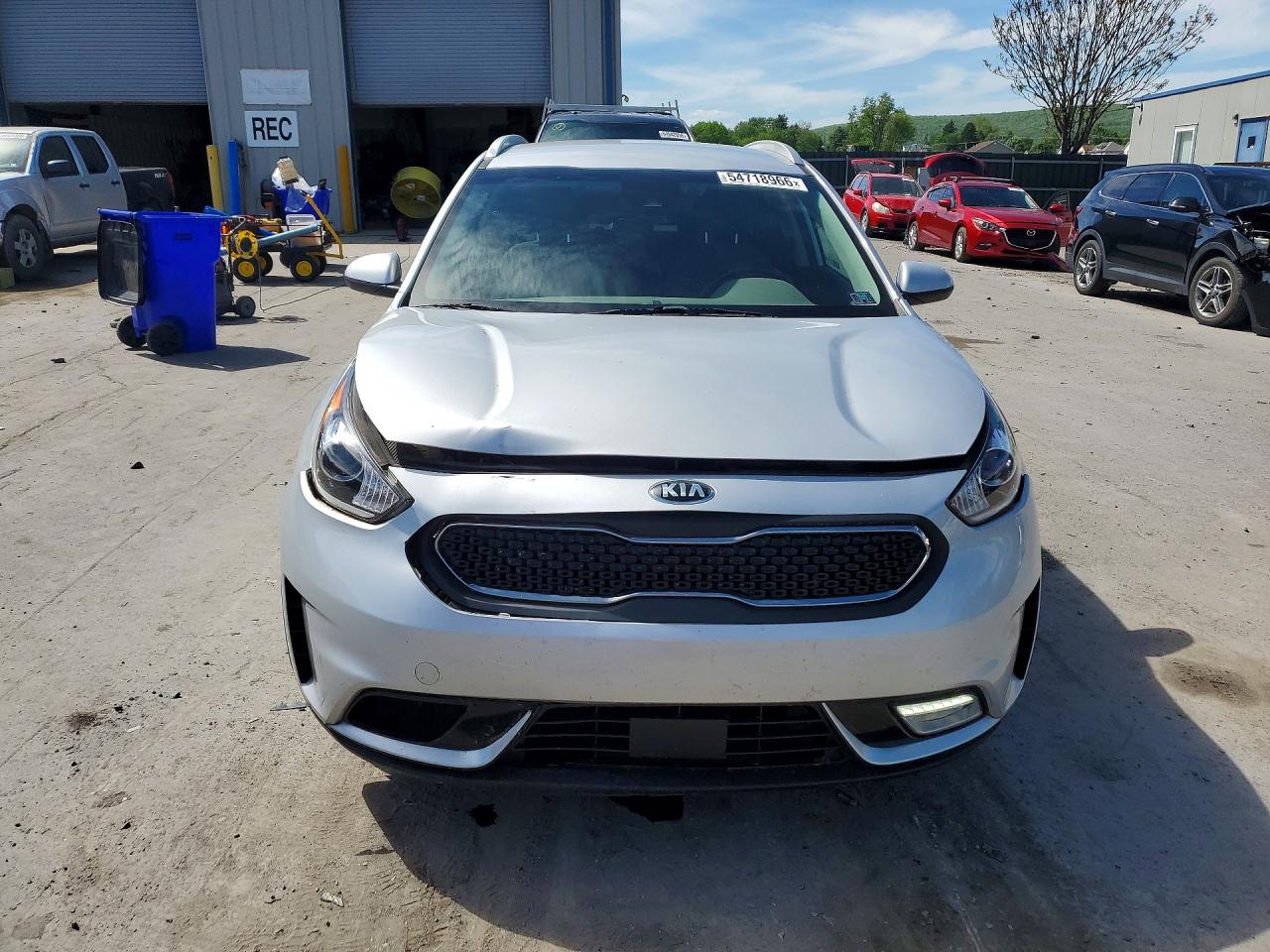 Kia Niro Lx