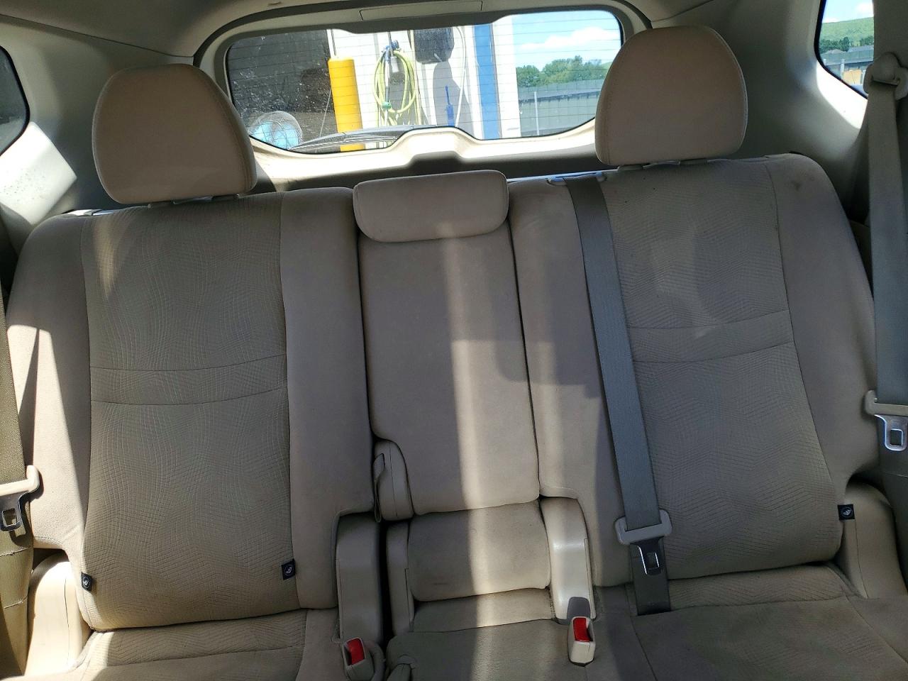 Nissan Rogue Sv