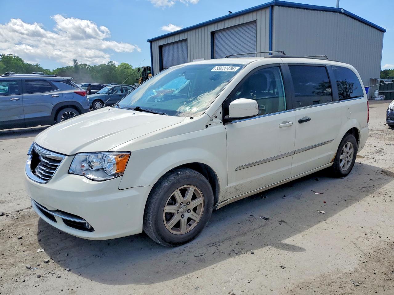 Salvage Chrysler Minivan Image