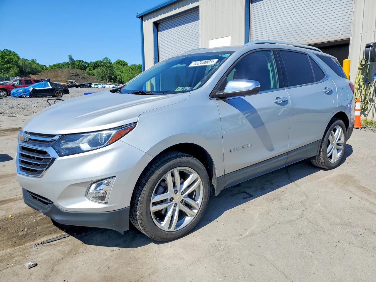 Salvage Chevrolet Equinox Image
