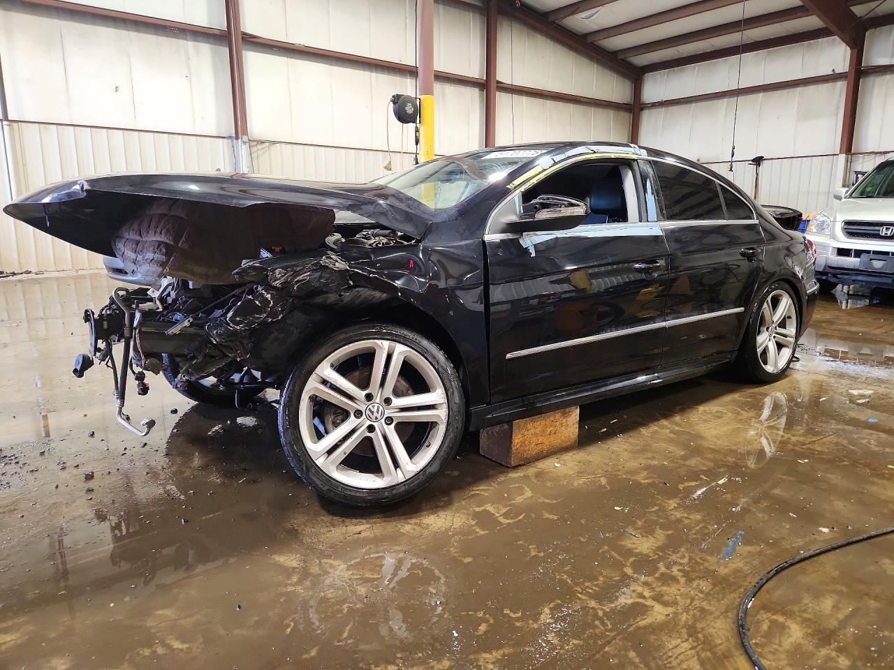 Salvage Volkswagen CC Image